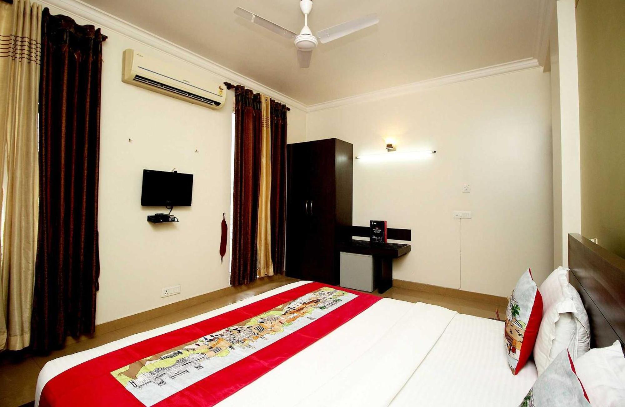 Super Collection O Sakshi Hotell Gurgaon Exteriör bild